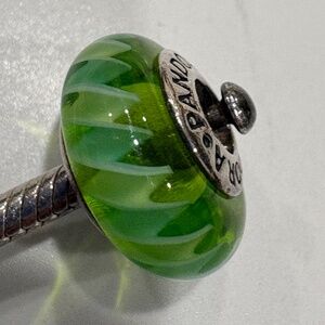 Green Murano Glass Zig-Zag Charm